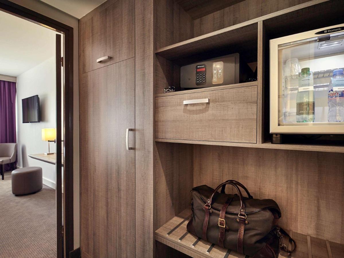 Mercure Versailles Paris Ouest Exteriör bild