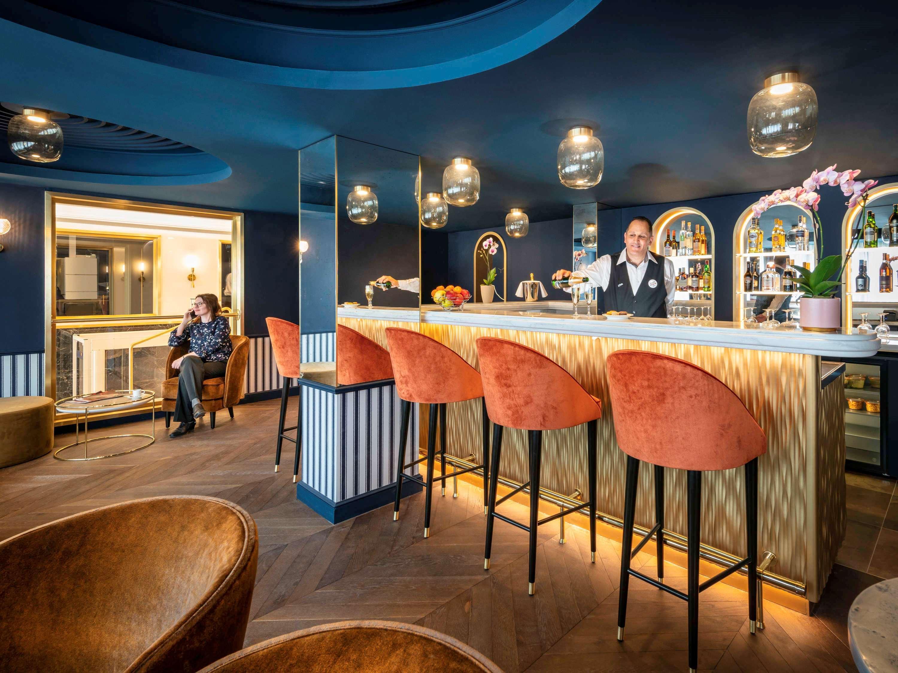 Mercure Versailles Paris Ouest Exteriör bild
