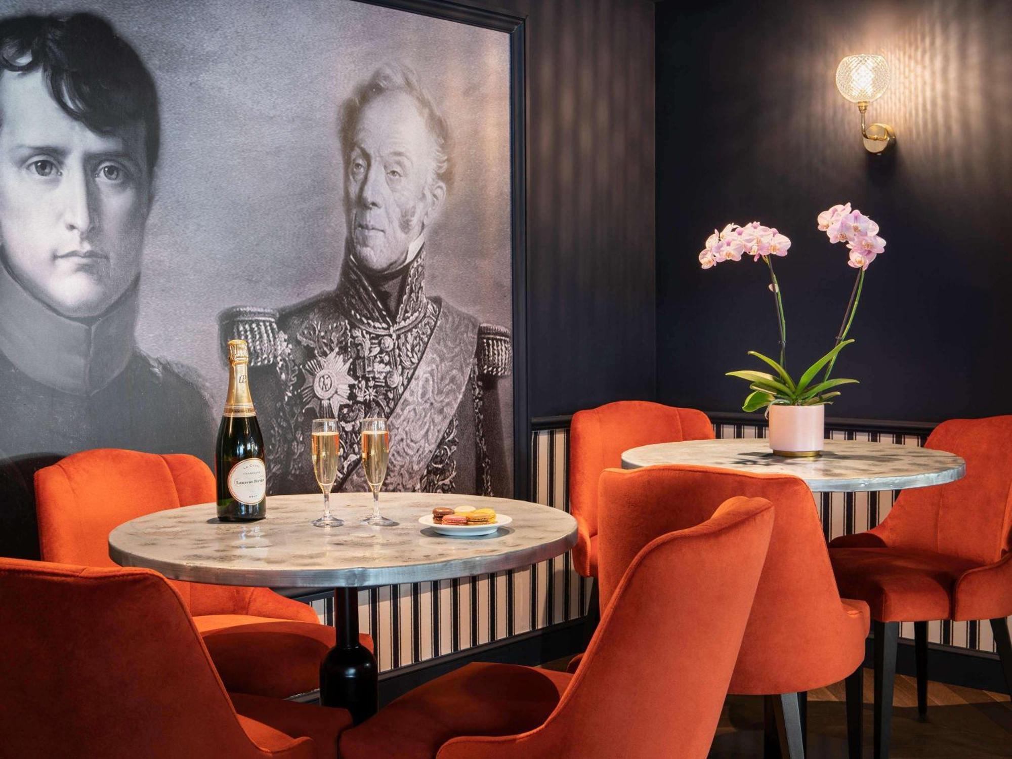 Mercure Versailles Paris Ouest Exteriör bild