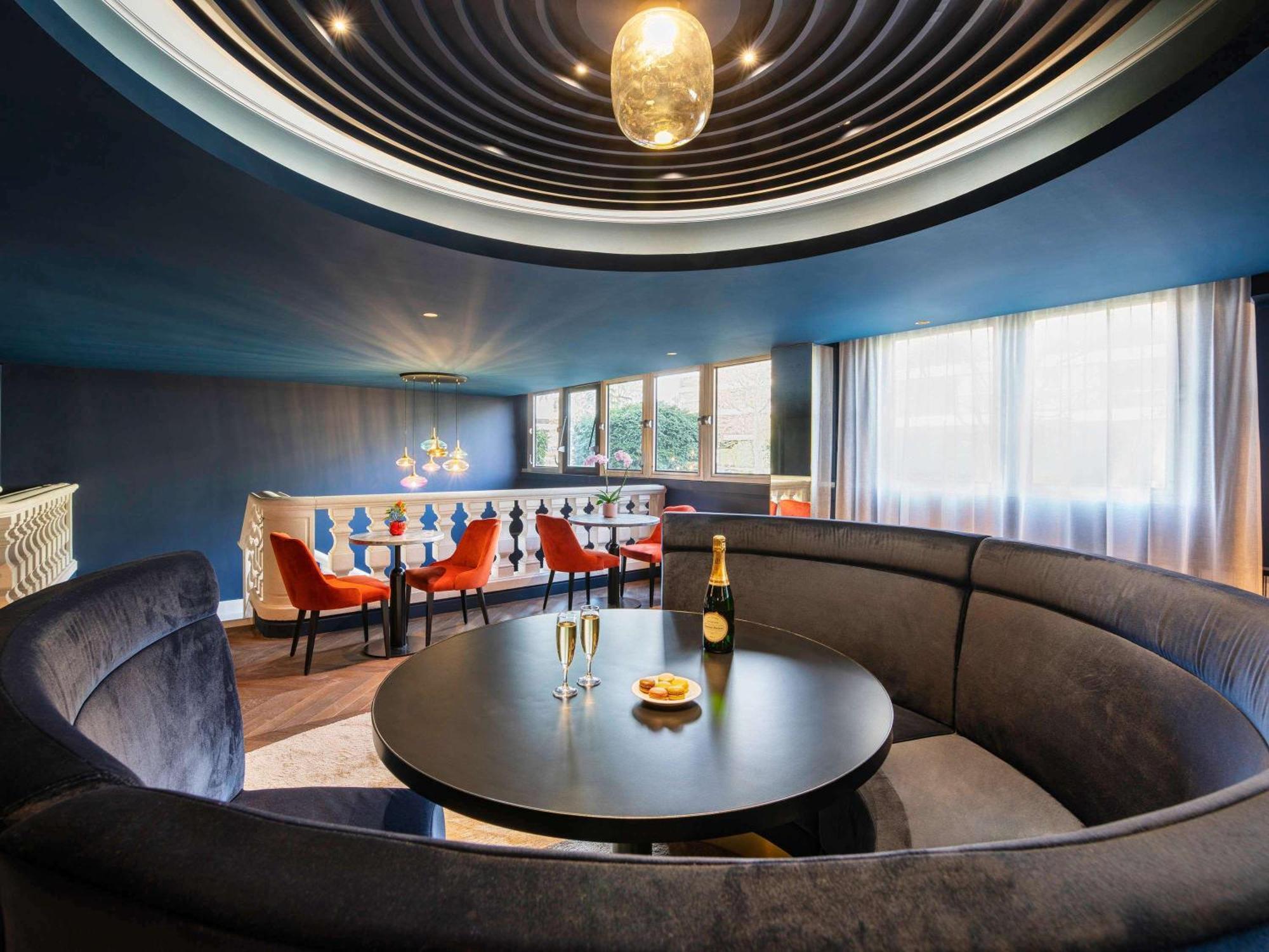 Mercure Versailles Paris Ouest Exteriör bild