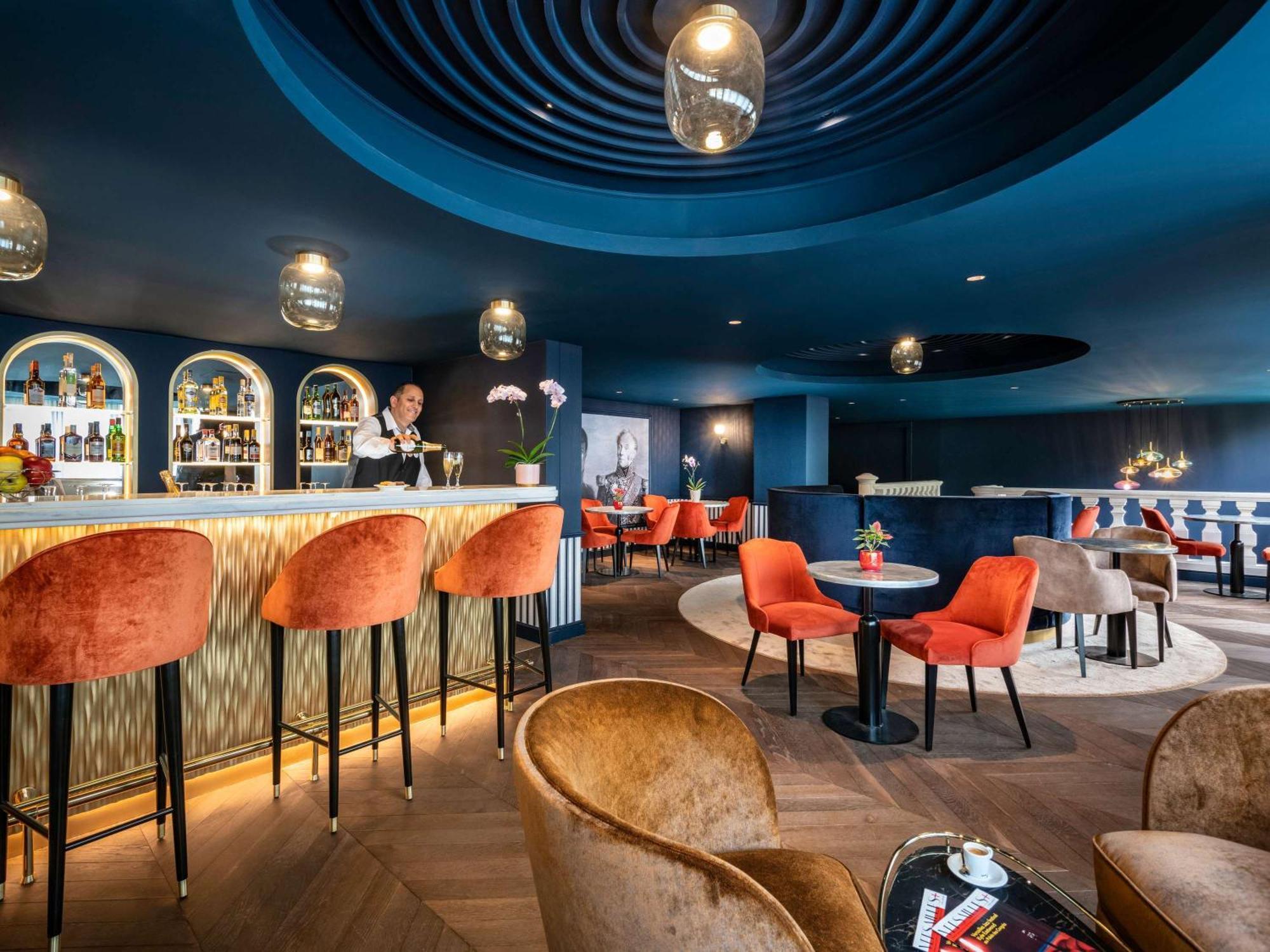 Mercure Versailles Paris Ouest Exteriör bild