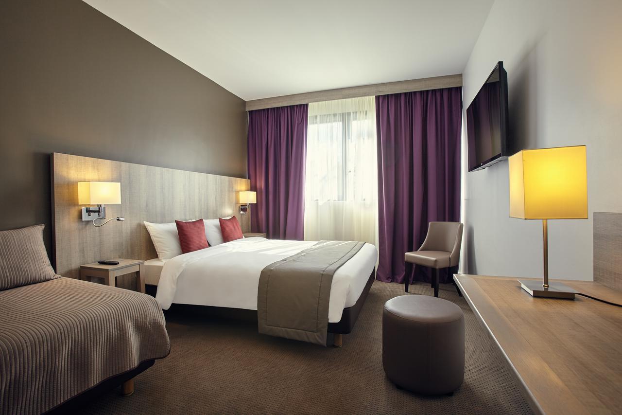 Mercure Versailles Paris Ouest Exteriör bild